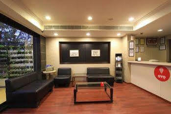 Oyo Rooms Indiranagar 100 Ft Road Bangalore Exterior photo